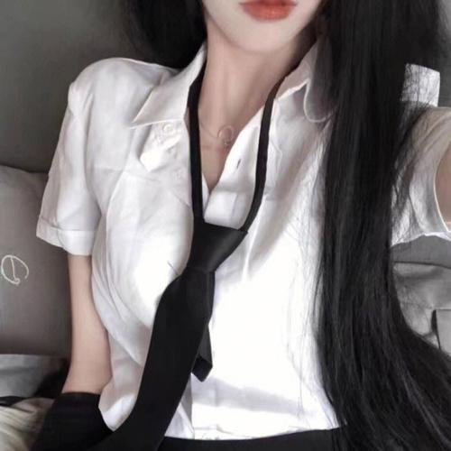 虚假的爱情
